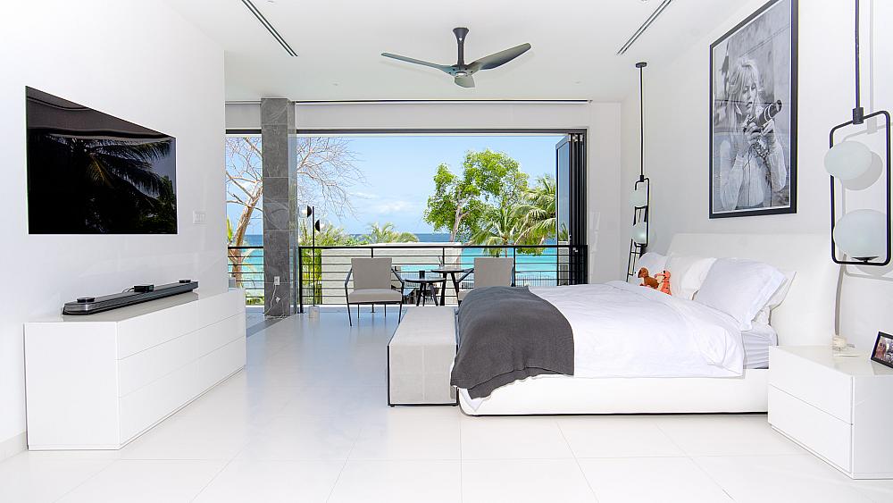 contemporary villas to rent in Barbados