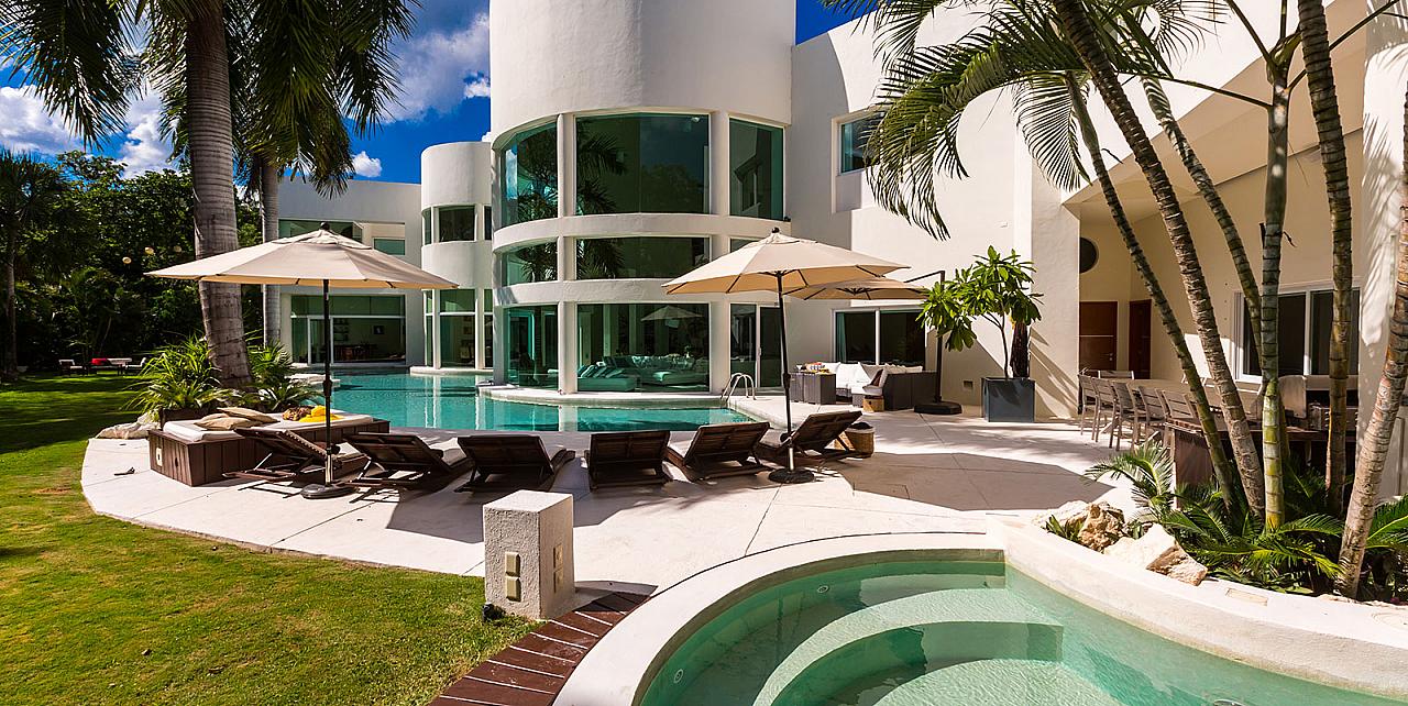 Playa Del Carmen, Mexico - 5 Bedroom Villa Carmen