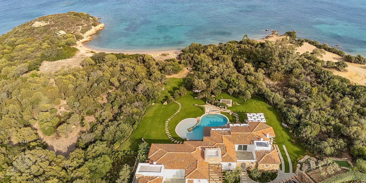 Sardinia, Italy - 5 Bedroom Villa Gione Sardinia, Italy - 5 Bedroom Villa Gione