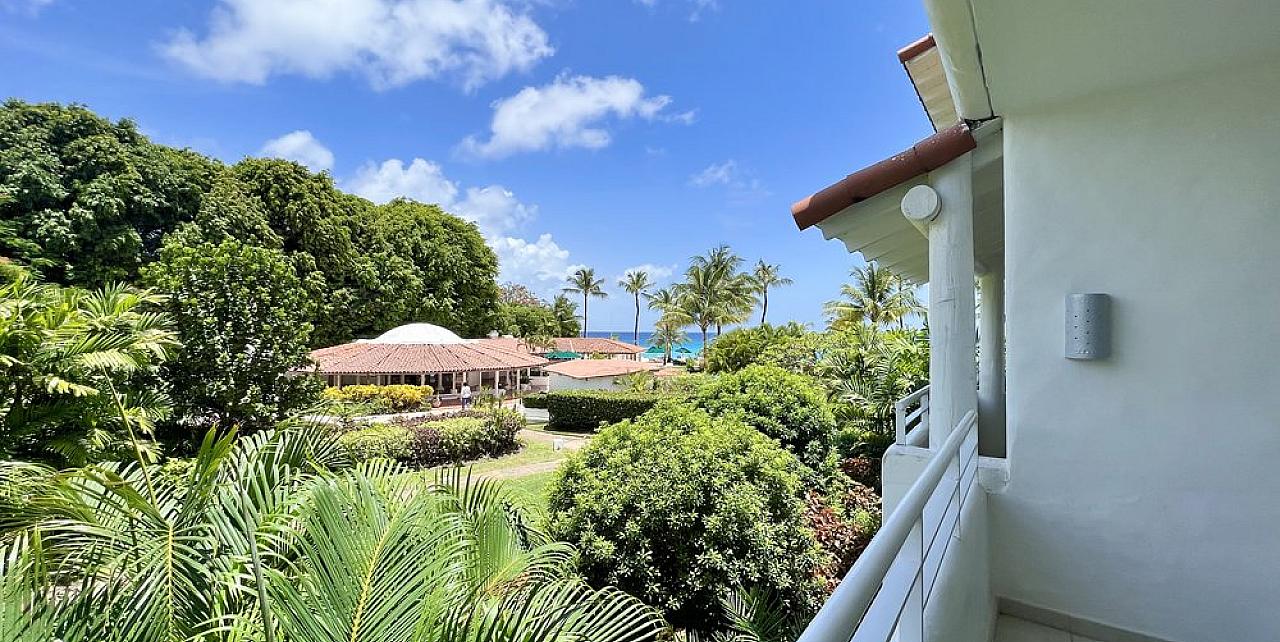 Glitter Bay 205 - Ohana