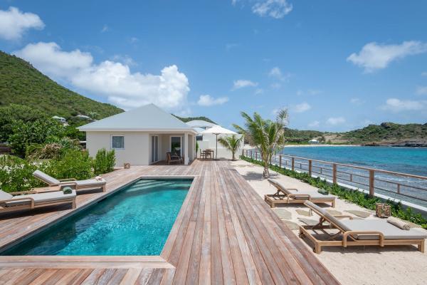 Villa Anja, L'Orient