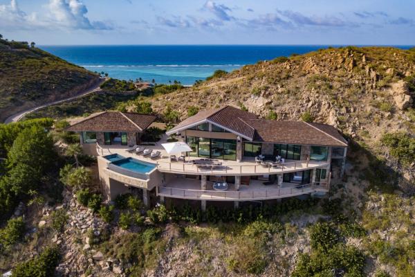 Hummingbird Villa