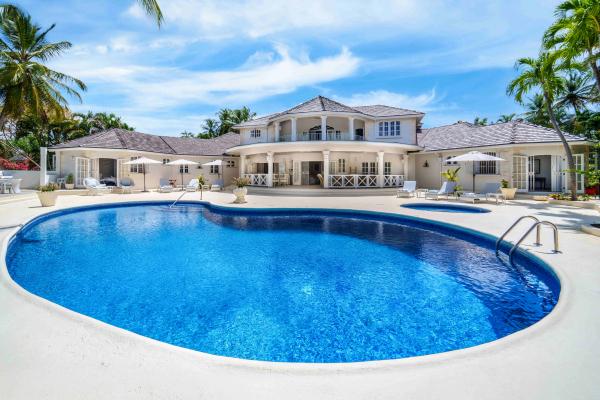 Sandy Lane Estate - Pappagallo