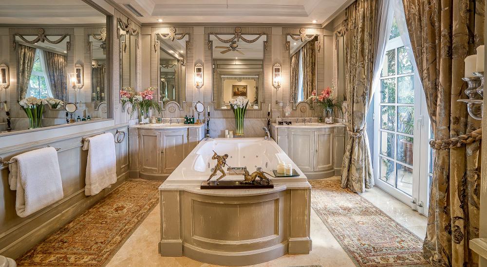 Villa Mija - 9 bedroom beachfront villa in Spain  Villa Mija - 9 bedroom beachfront villa in Spain