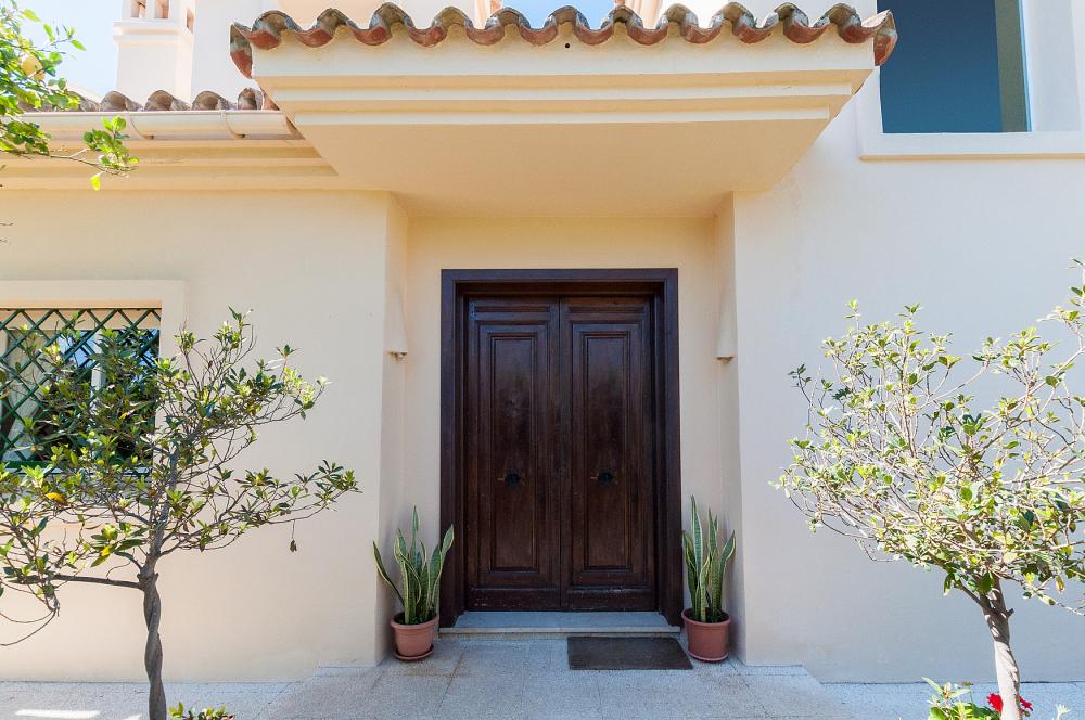 Casa Magna - 6 bedroom villa with pool in Marbella area Casa Magna - 6 bedroom villa with pool in Marbella area