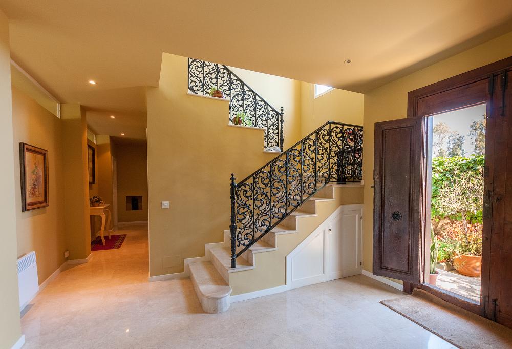 Casa Magna - 6 bedroom villa with pool in Marbella area Casa Magna - 6 bedroom villa with pool in Marbella area