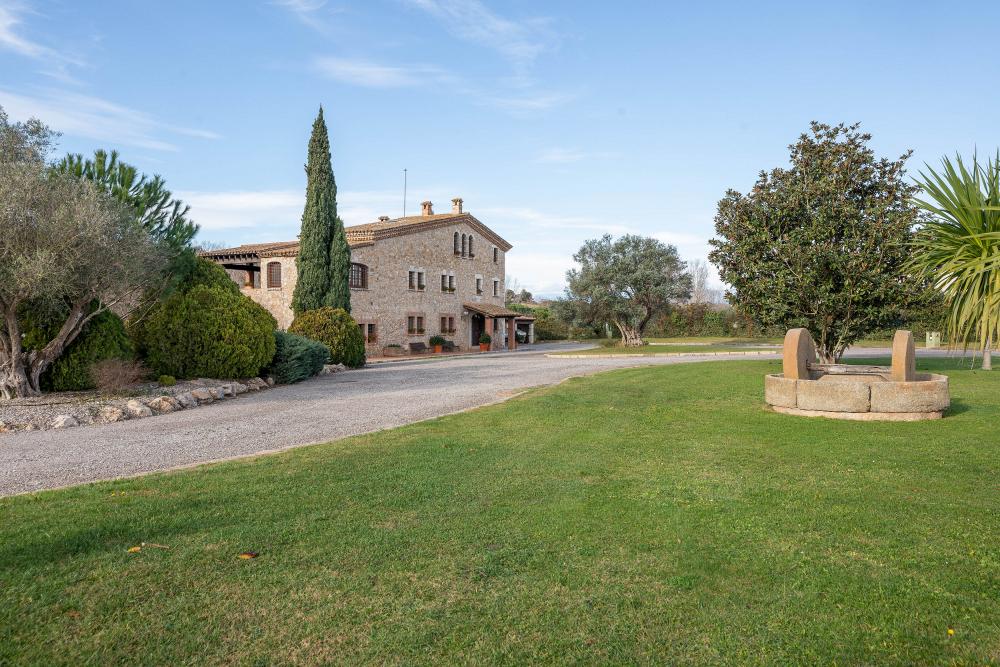 Mas Moli Petit - 8 bedroom villa in Spain  Mas Moli Petit - 8 bedroom villa in Spain