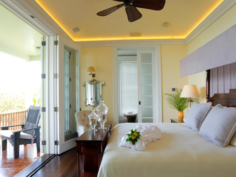 Coral Estate , Long Bay 