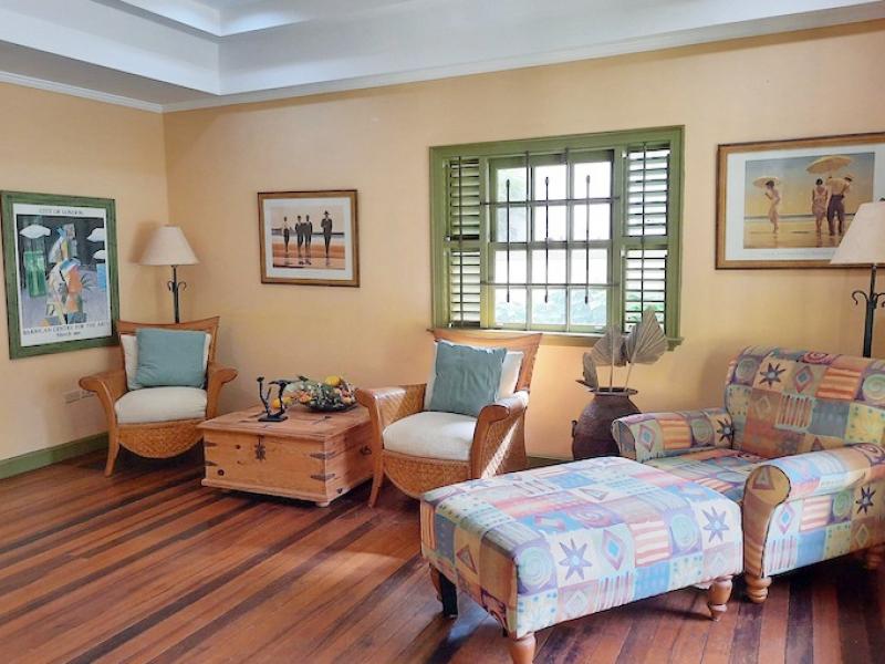 Mandeville , Mount Irvine 