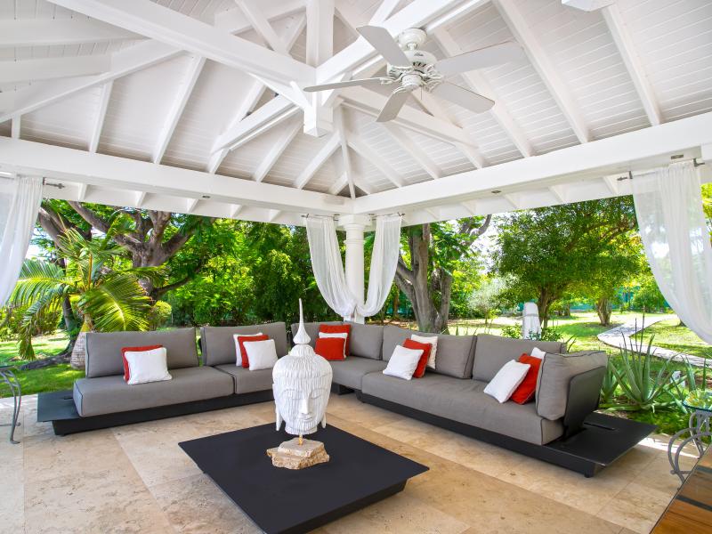 La Pinta , Terres Basses 