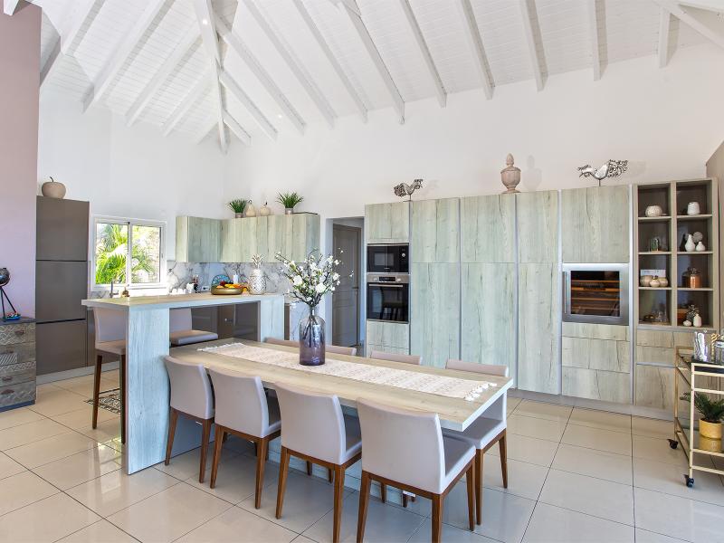 La Casa del Jefe , Orient Bay 