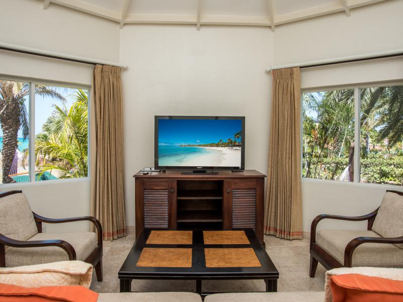 Jumby Bay Island , Jumby Bay 