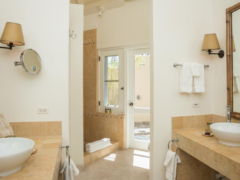 Jumby Bay Island , Jumby Bay 