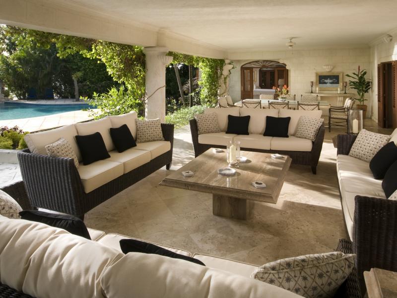 Moon Reach - Beachfront , Beachfront villas Barbados , Lower Carlton , St James , The Garden, Barbados , West Coast Barbados 