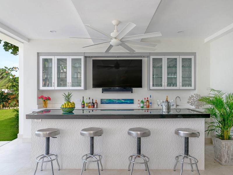 Malatai , Mammee Bay , Ocho Rios 