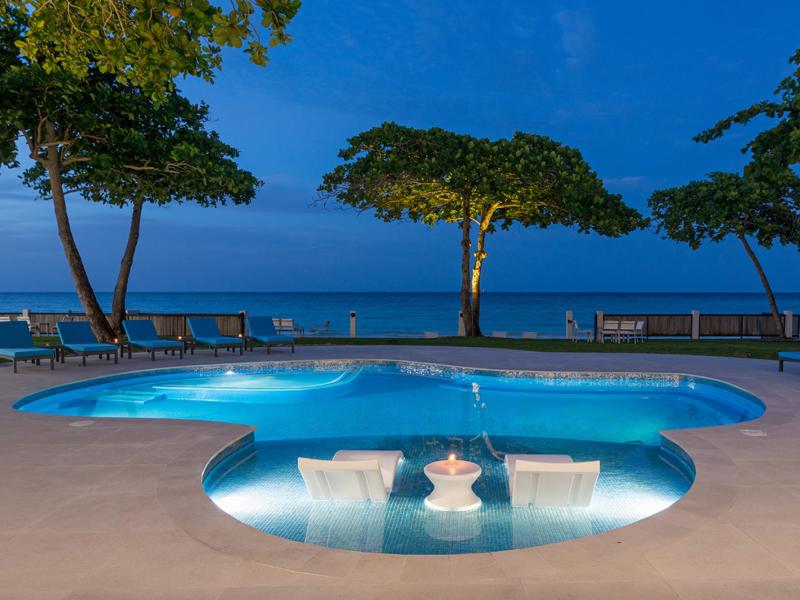 Malatai , Mammee Bay , Ocho Rios 