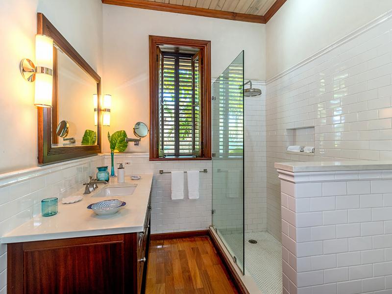 Hidden Bay by the Sea , 