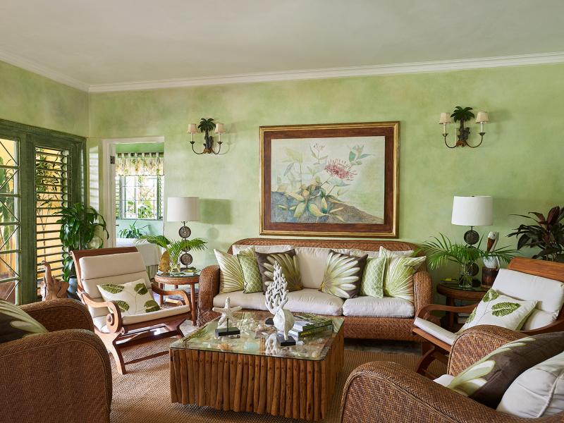 Keela Wee , Discovery Bay 