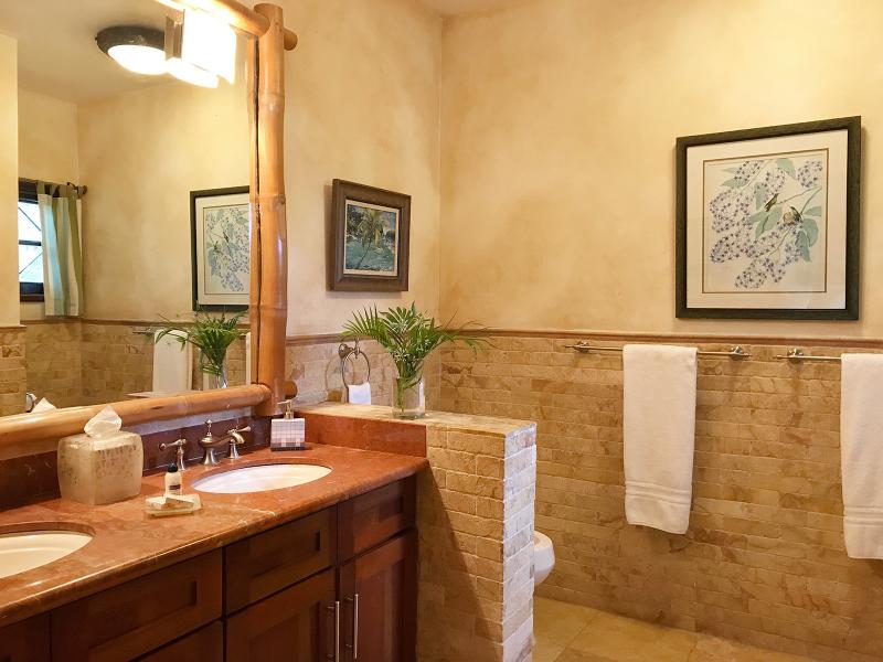 Whispering Waters , Discovery Bay 