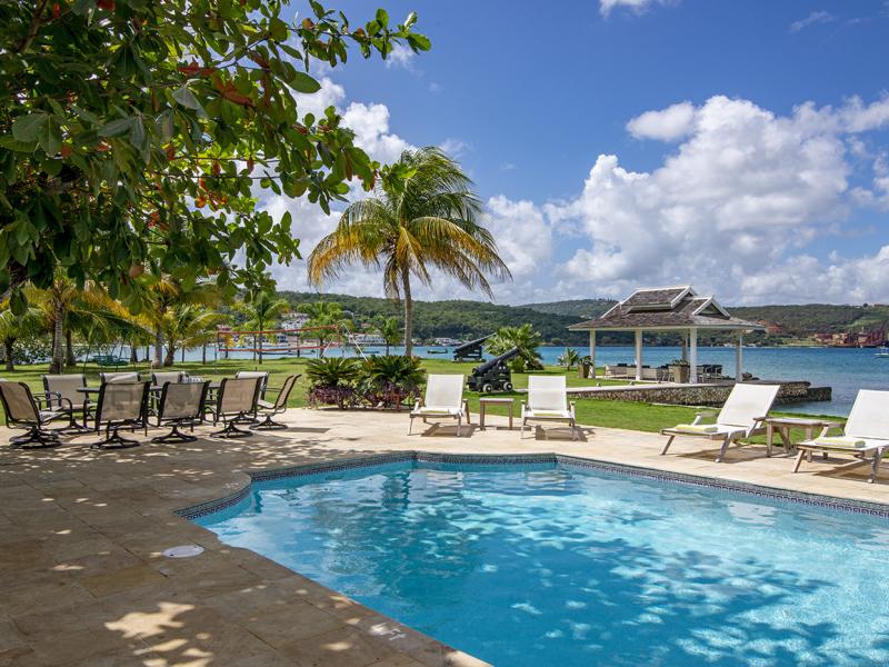 A Summer Place , Discovery Bay 