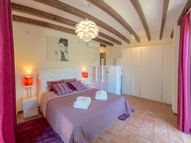 Sol De Verano , Deia , West 