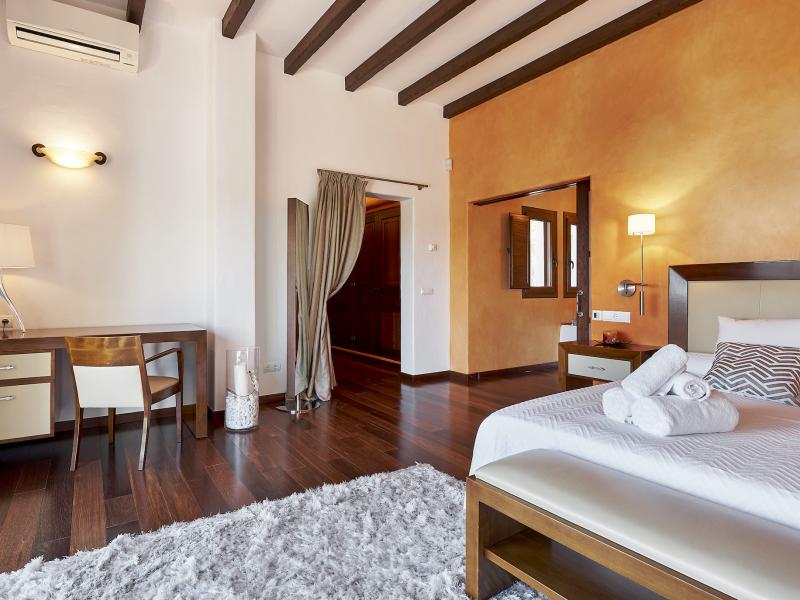 Cana Delfina , North , San Carlos 