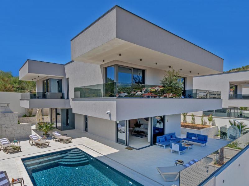 Villa Lucy.Plum , Dalmatian Hinterland , Trogir Riviera 