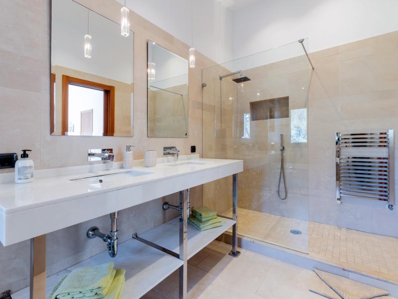 Villa Cantante , Portals 