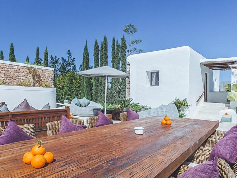 Can Alivia , San Carlos 