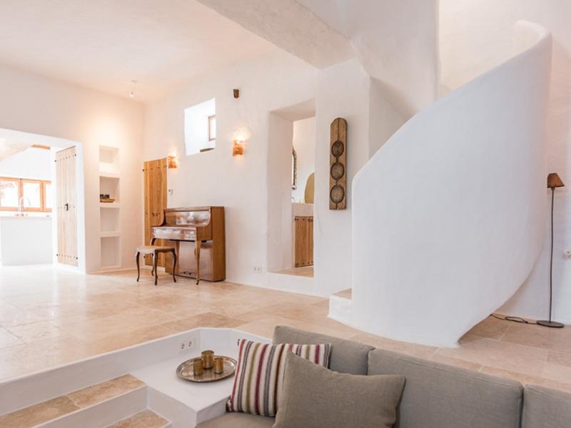 Can Daphne , Santa Gertrudis 