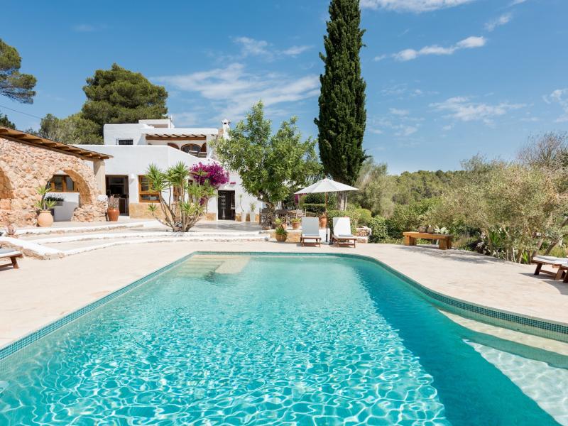 Can Daphne , Santa Gertrudis 