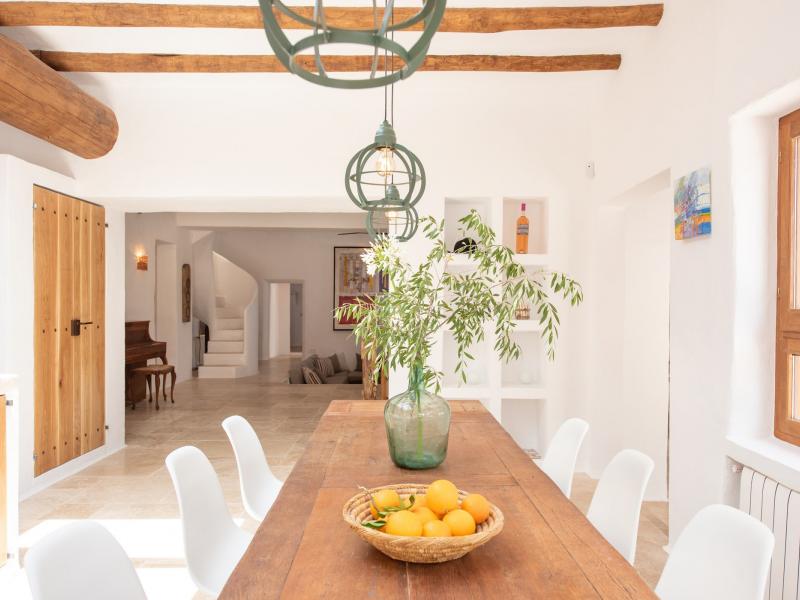 Can Daphne , Santa Gertrudis 