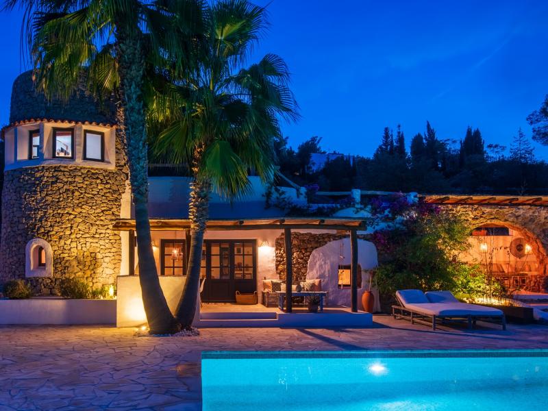 Can Daphne , Santa Gertrudis 