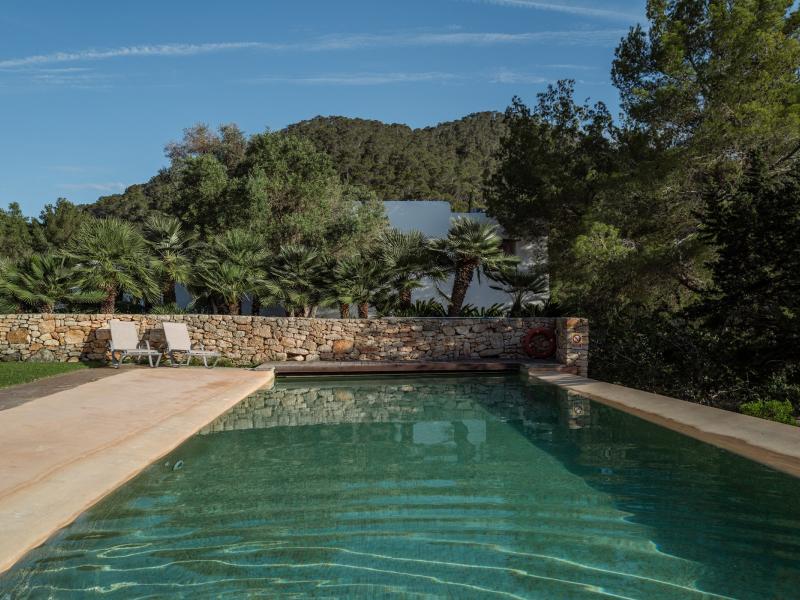 Can Xarraca , Portinatx 