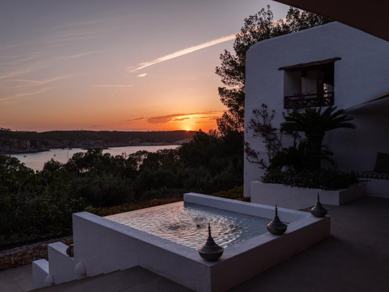 Can Xarraca , Portinatx 