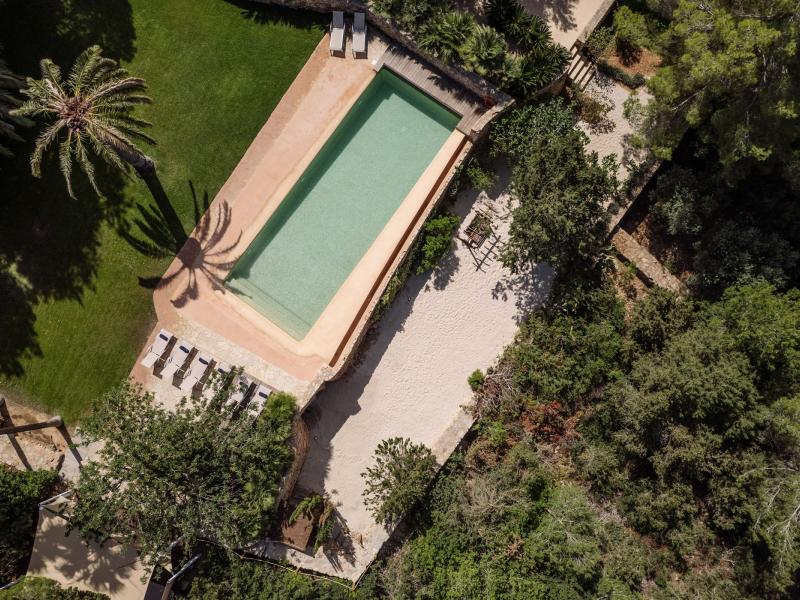 Can Xarraca , Portinatx 