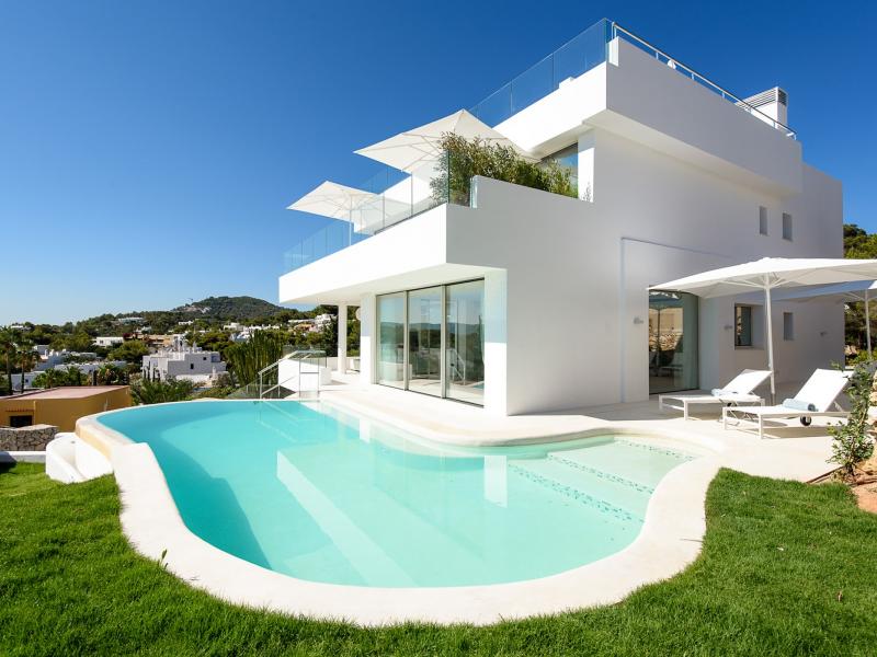 Villa Equis , Cap Martinet 