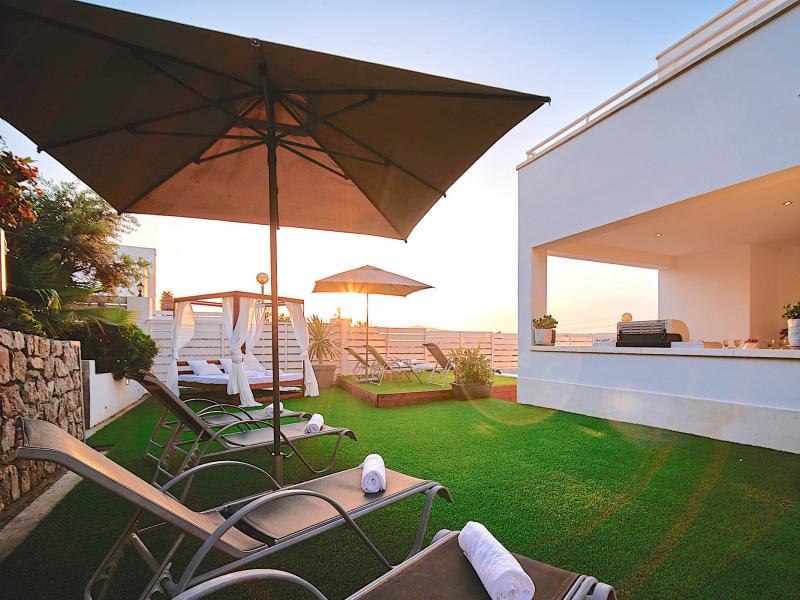 Villa Samy , Cap Martinet 