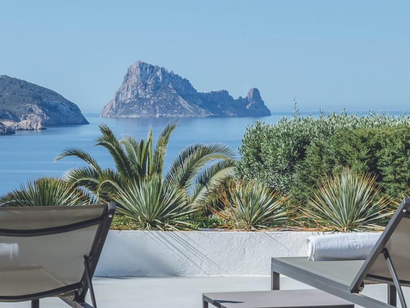 Villa Vivian , Cala Tarida 