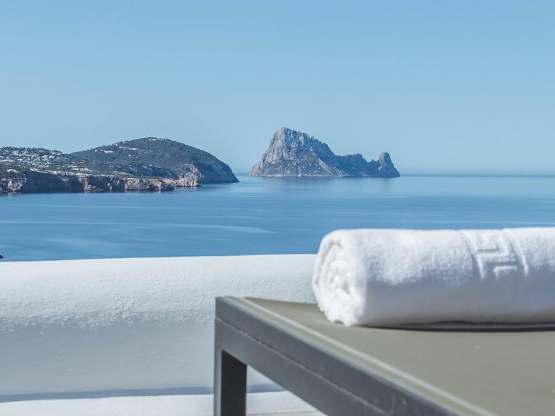 Villa Vivian , Cala Tarida 