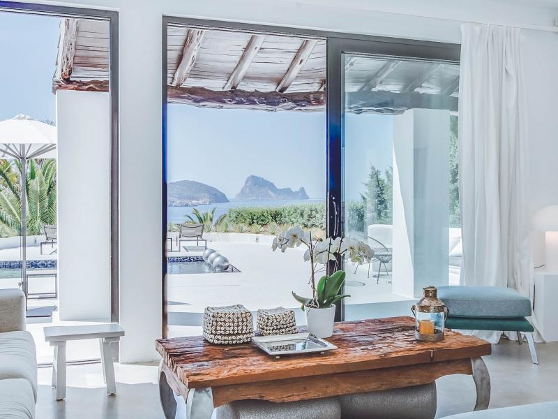 Villa Vivian , Cala Tarida 