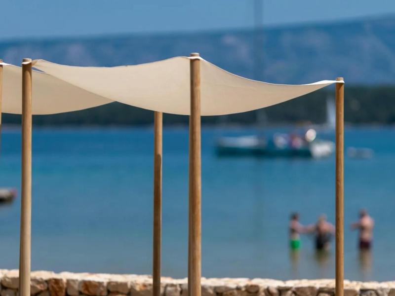 Villa Cascadia , Islands 