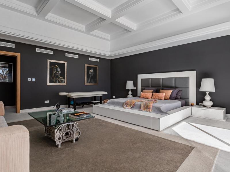 Laguna del Sol , Marbella 