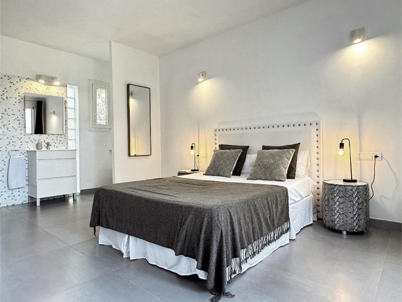 Villa Nicolas , Cap Martinet , Ibiza , Jesus 