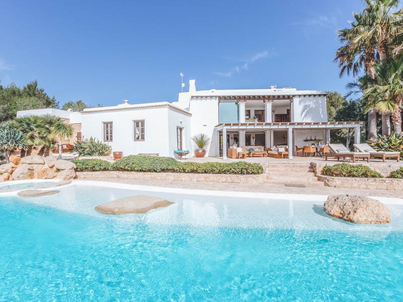 Ca'na Calma , San Carlos 