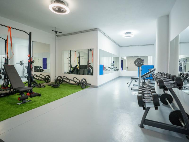 Casa Fourteen , Jesus 