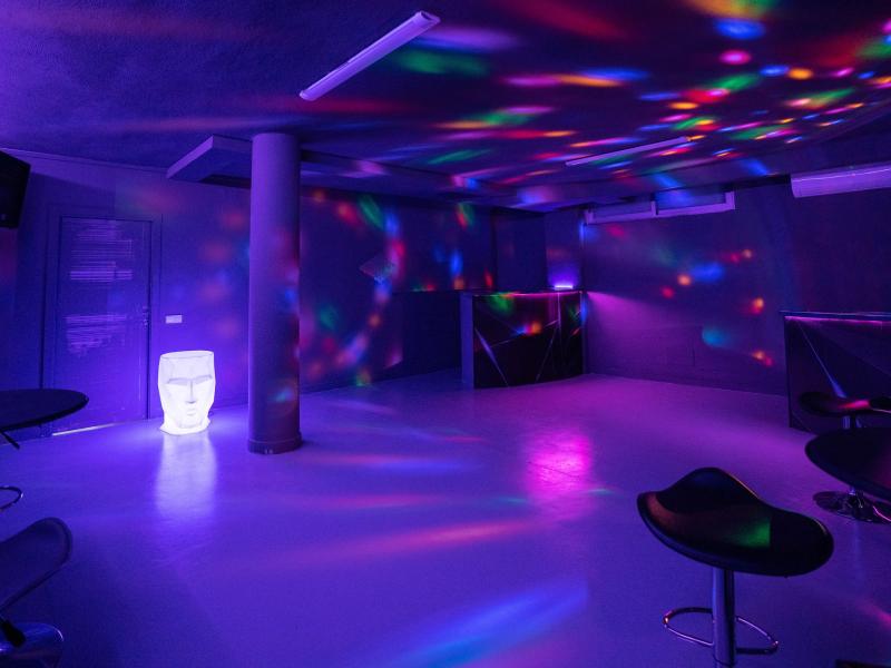 Casa Fourteen , Jesus 