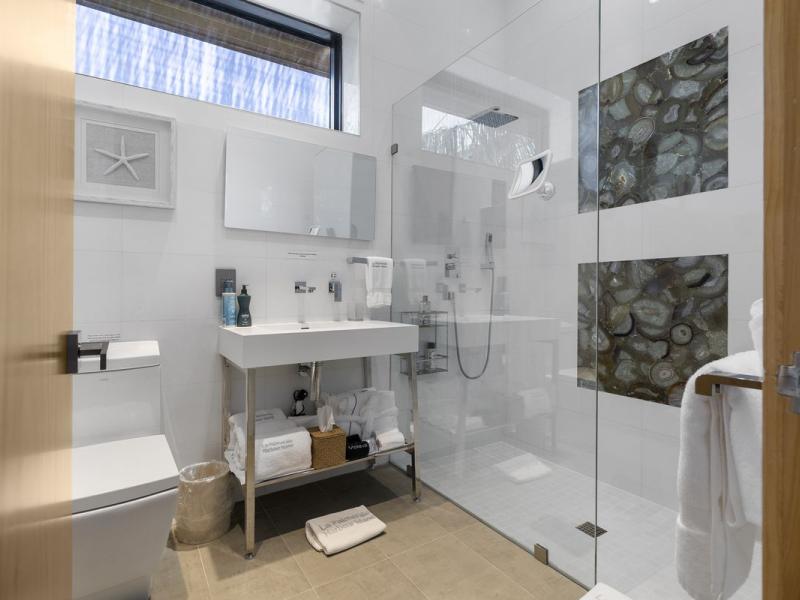 La Palmeraie Villas- Asian House , Harbour Island 