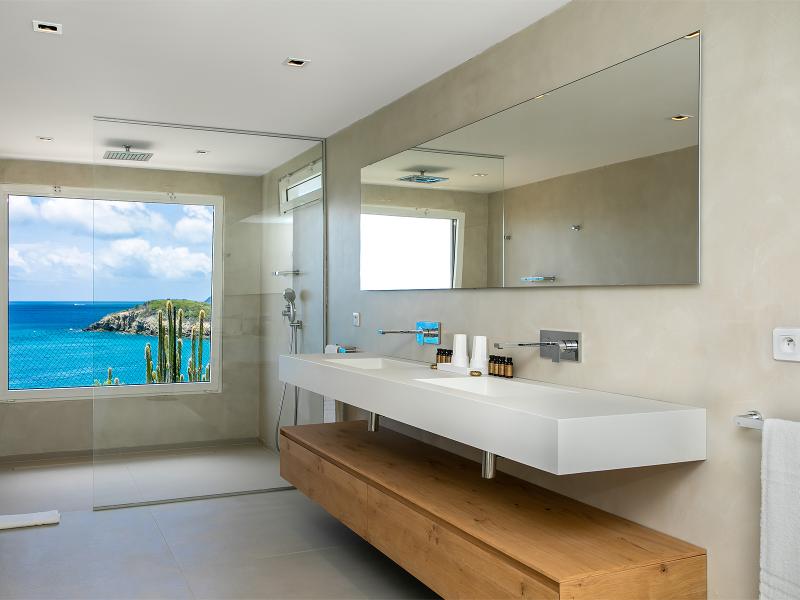 Esprit de la Mer , Terres Basses 