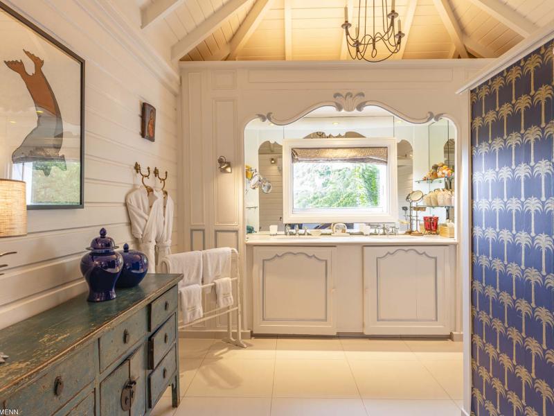 Micalao , Anse des Cayes 